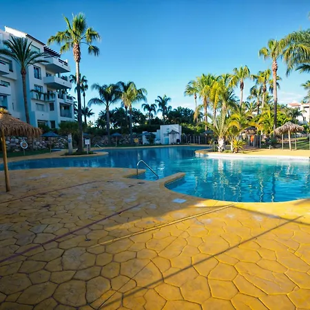 Costalita - Pool By The Beach Apartment